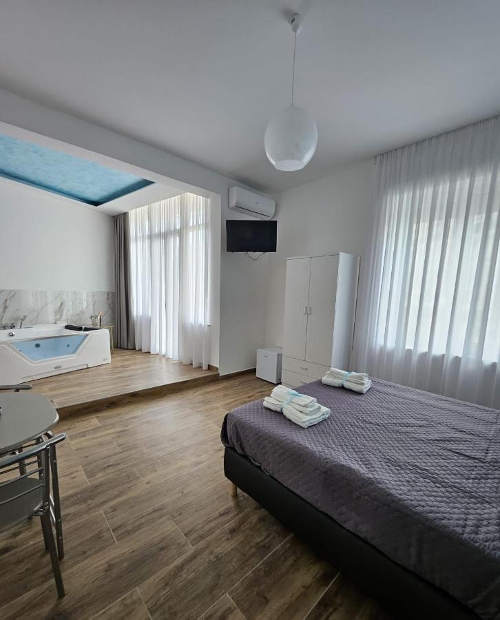 B&B Pietre Preziose Salerno Exterior photo